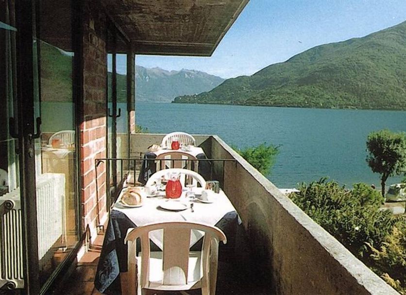 Balcony Photo