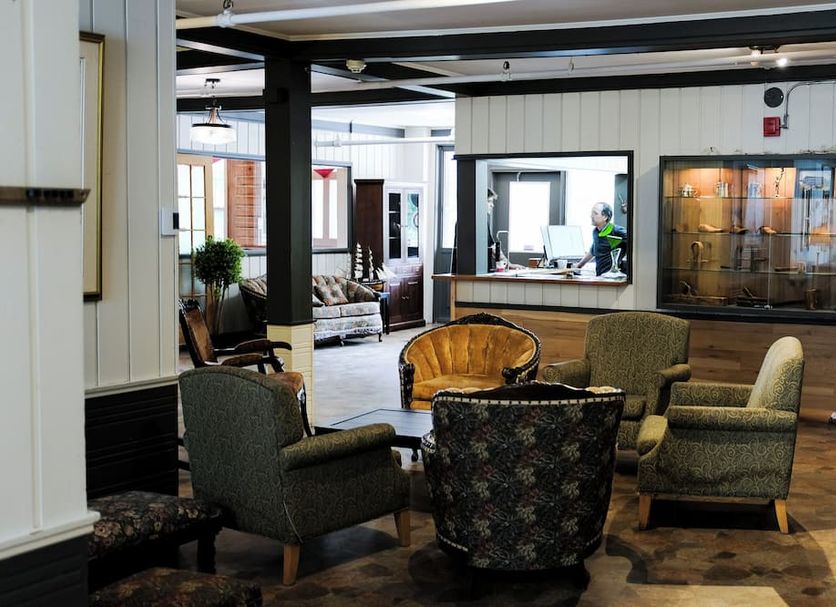 Lobby Photo