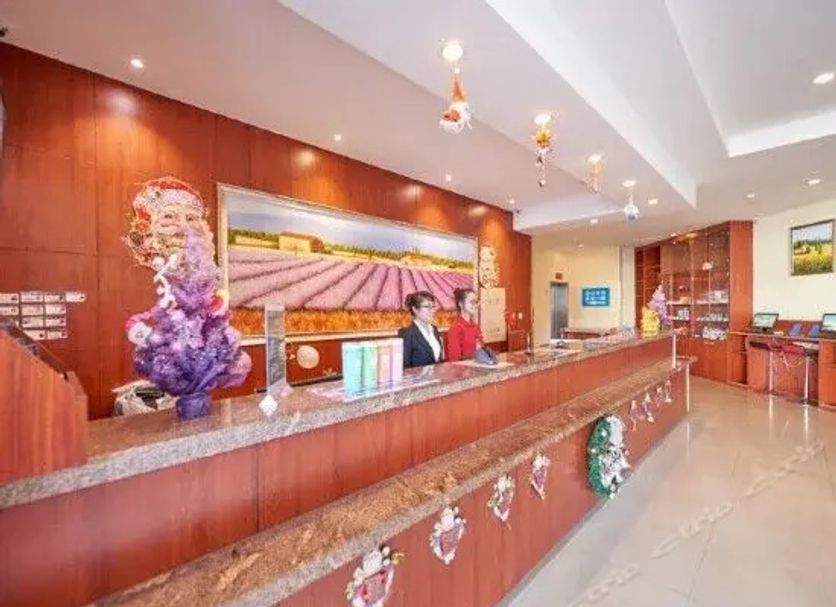 Front desk Photo