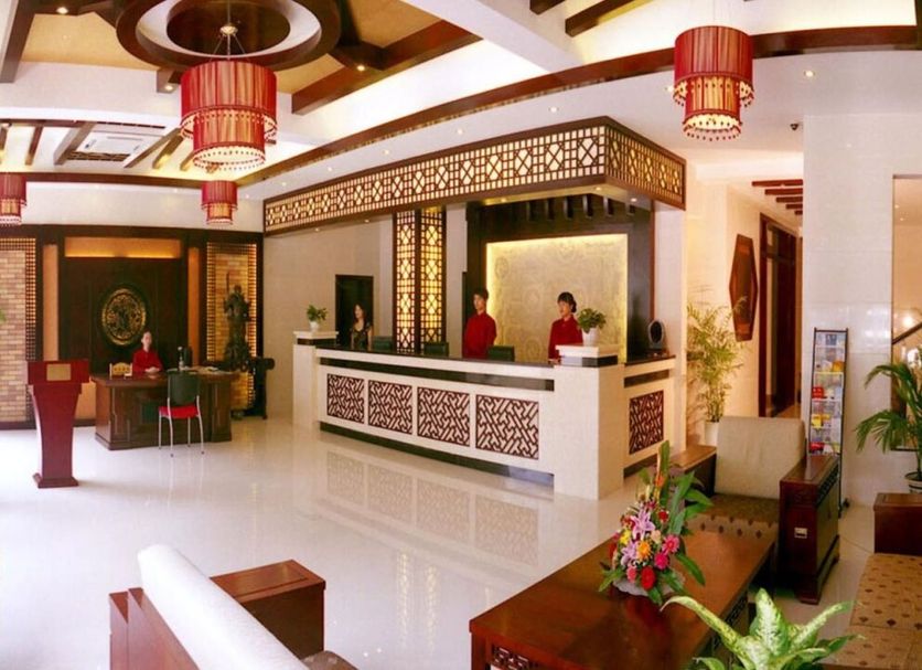 Front desk Photo