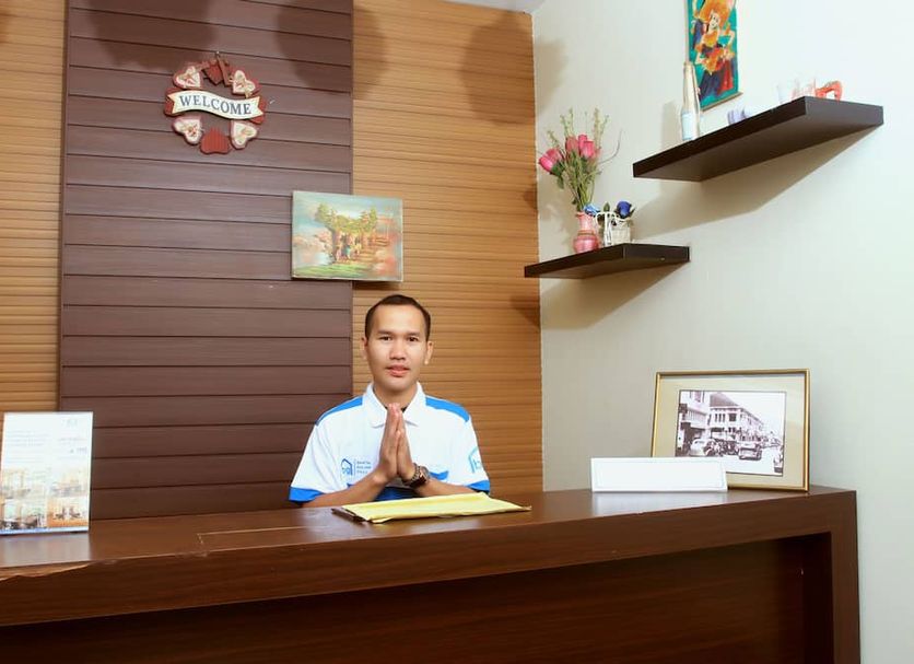 Front desk Photo