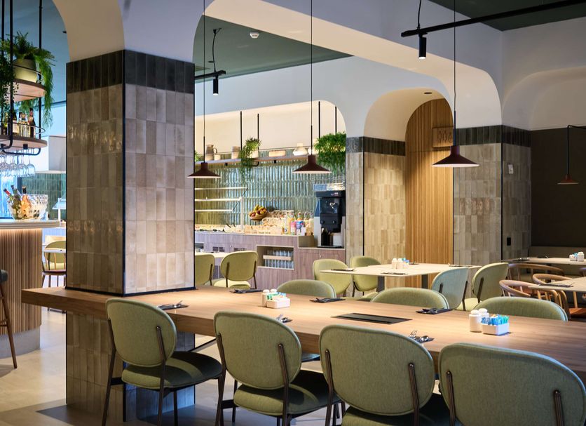 Restaurant Photo