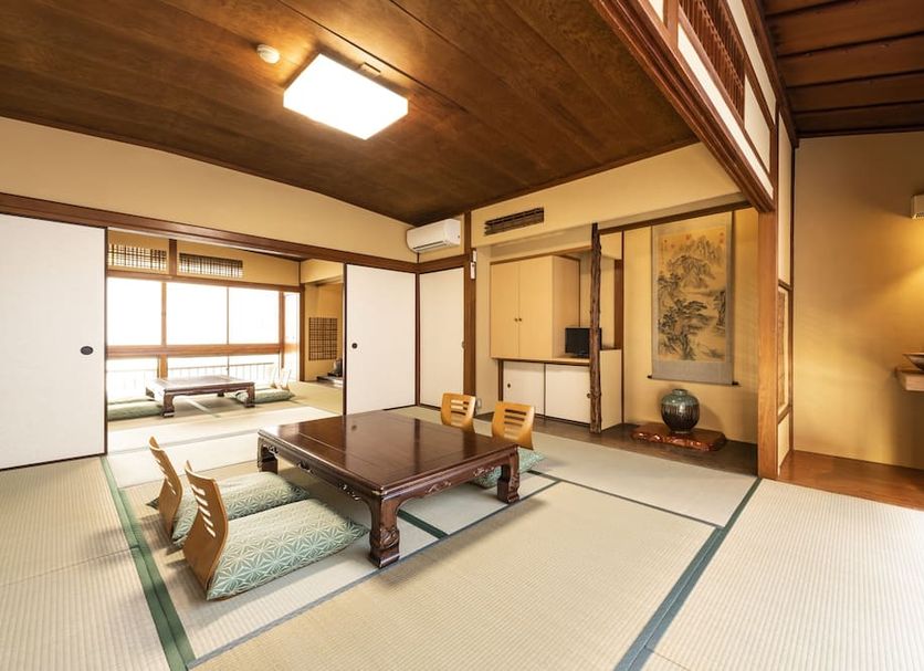Dining room Photo
