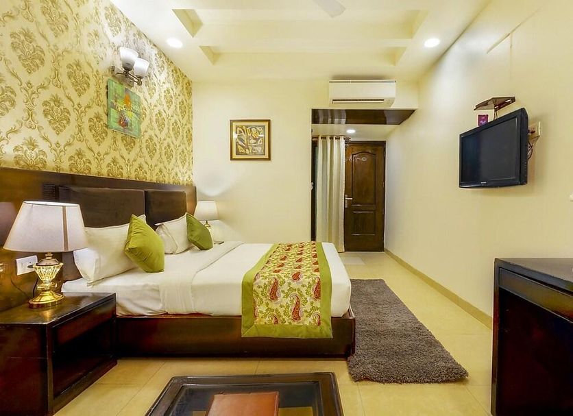 Bedroom Photo