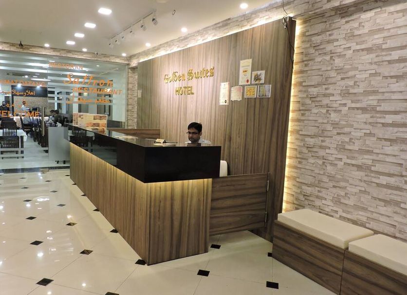 Front desk Photo