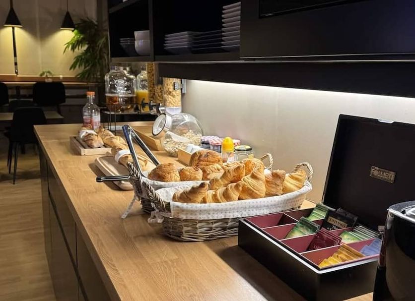 Buffet Photo