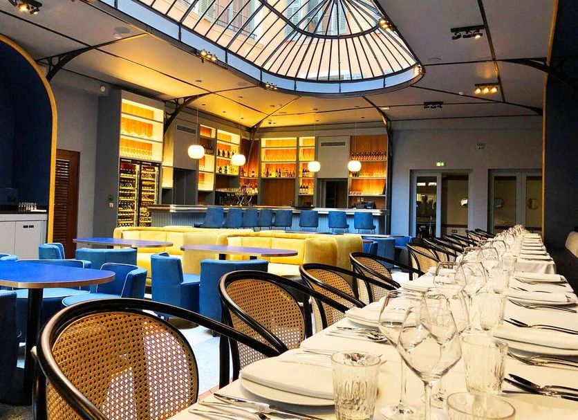 Restaurant Photo