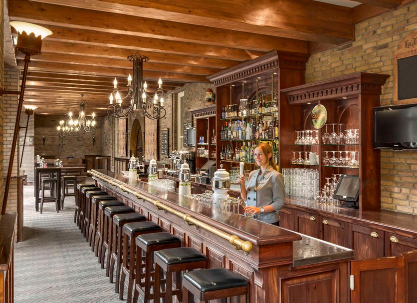 Bar Photo