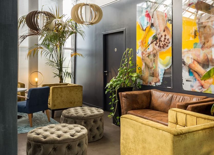 Lounge Photo