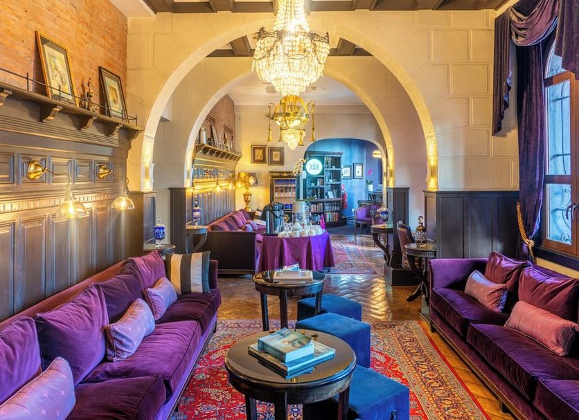 Lounge Photo