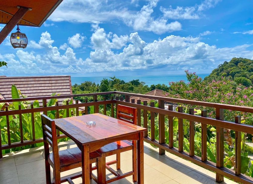 Balcony Photo