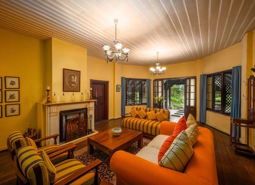 Dining room Photo