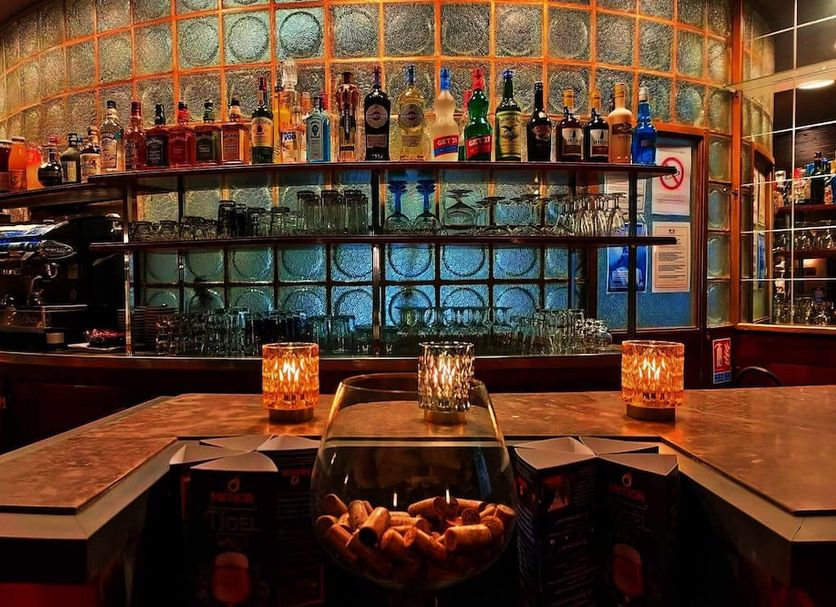 Bar Photo