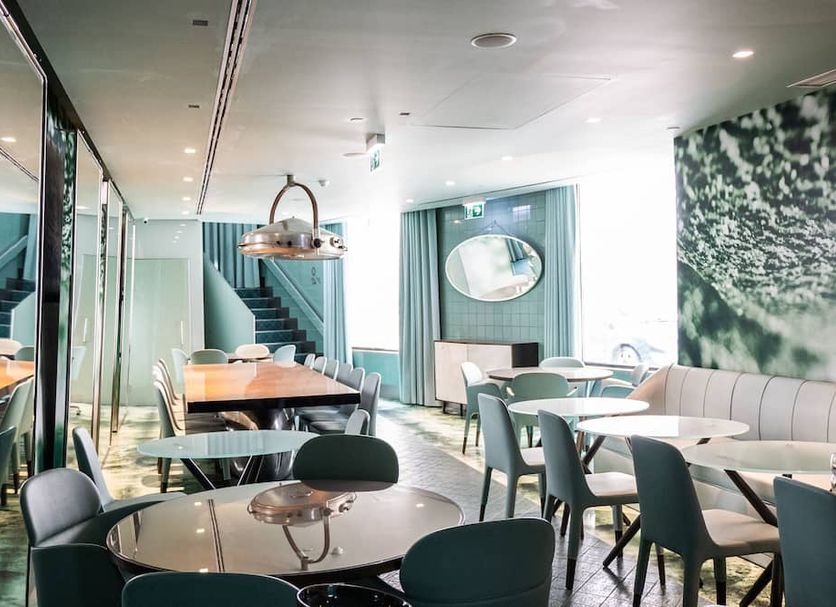Restaurant Photo