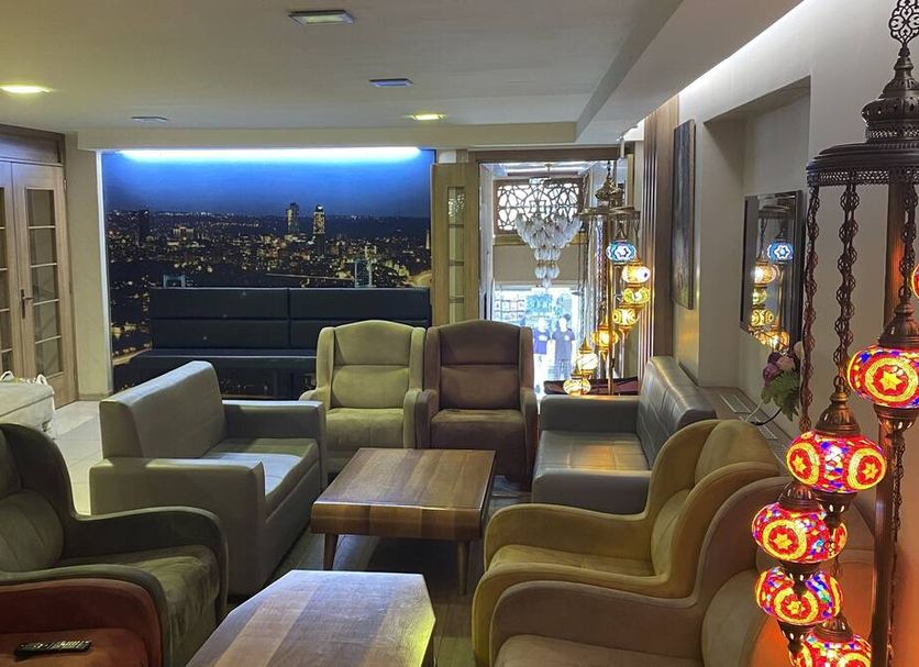 Lounge Photo