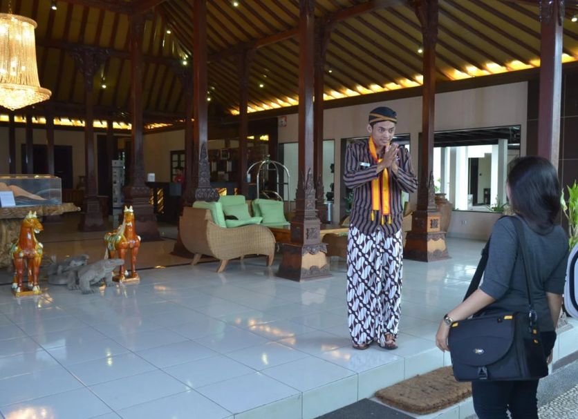 Lobby Photo