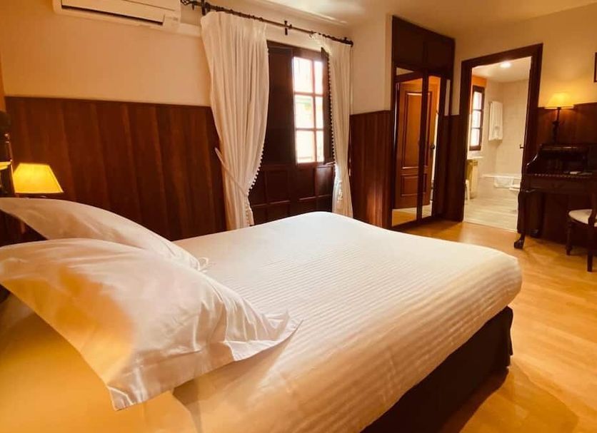 Bedroom Photo