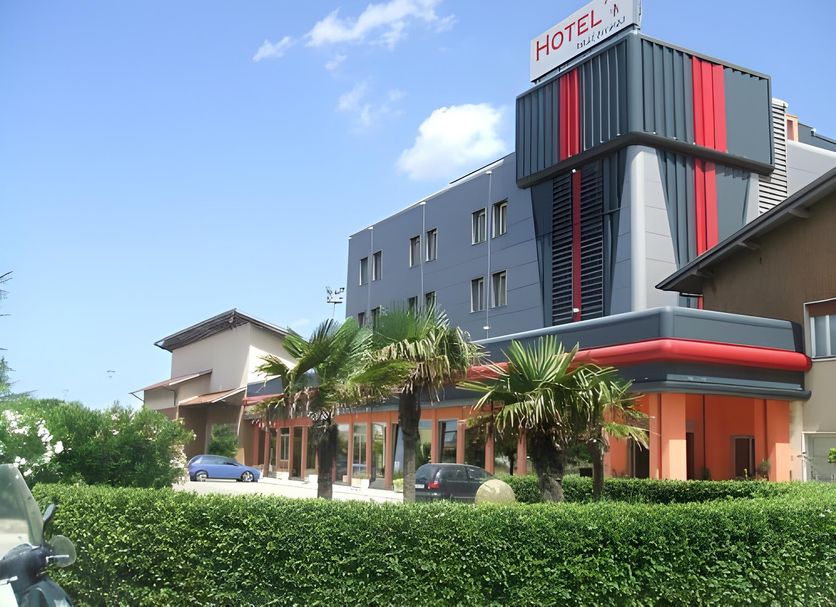 Building Photo