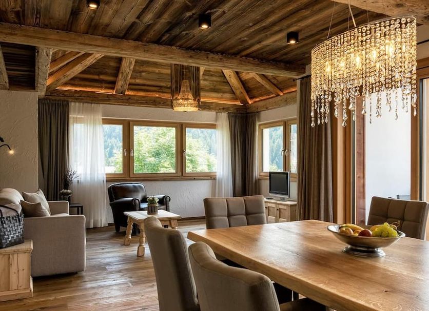 Dining room Photo