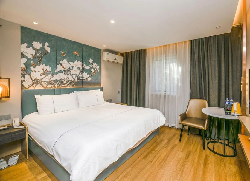 Bedroom Photo