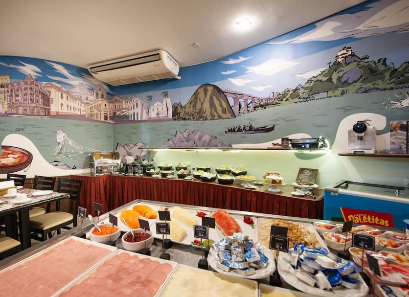 Buffet Photo