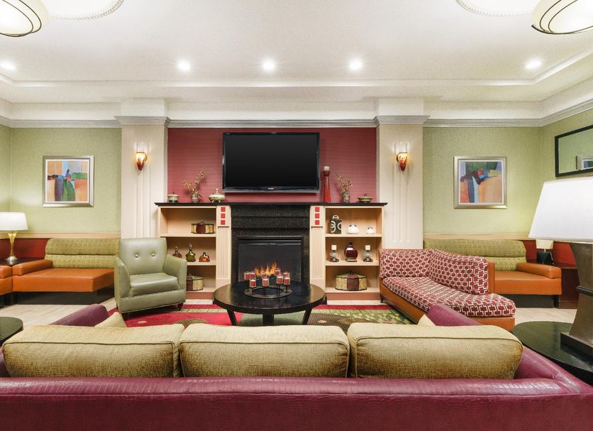 Lounge Photo