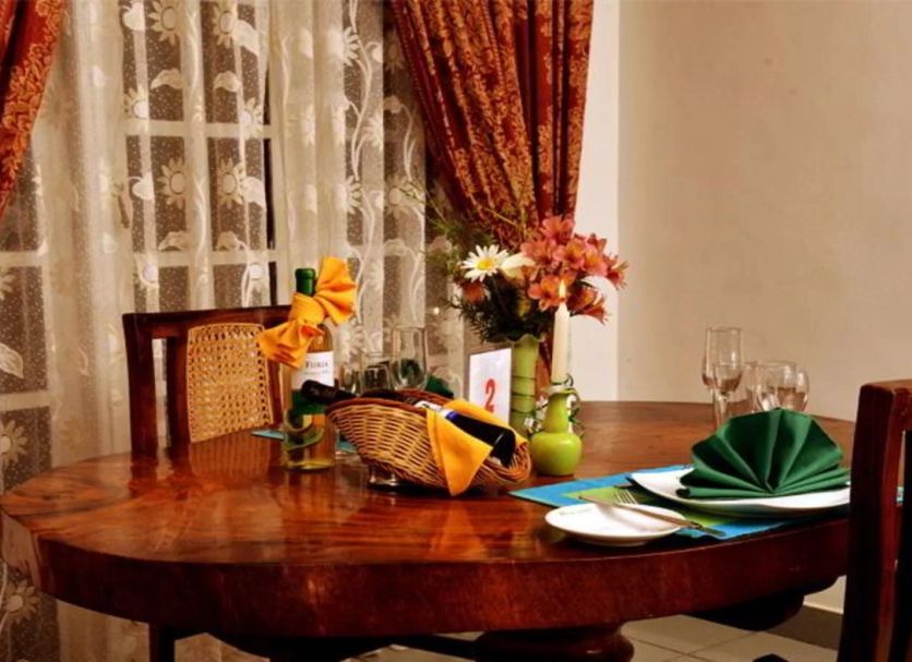 Dining room Photo