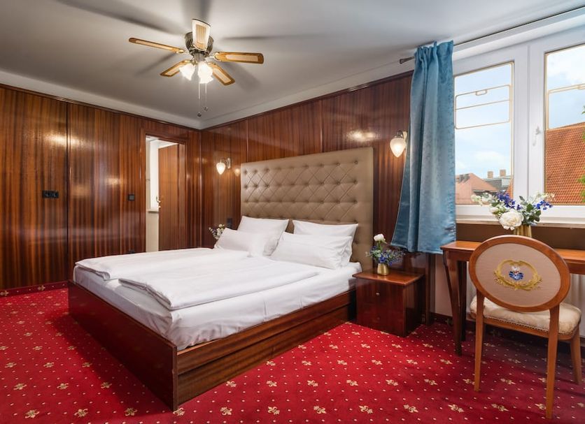 Bedroom Photo