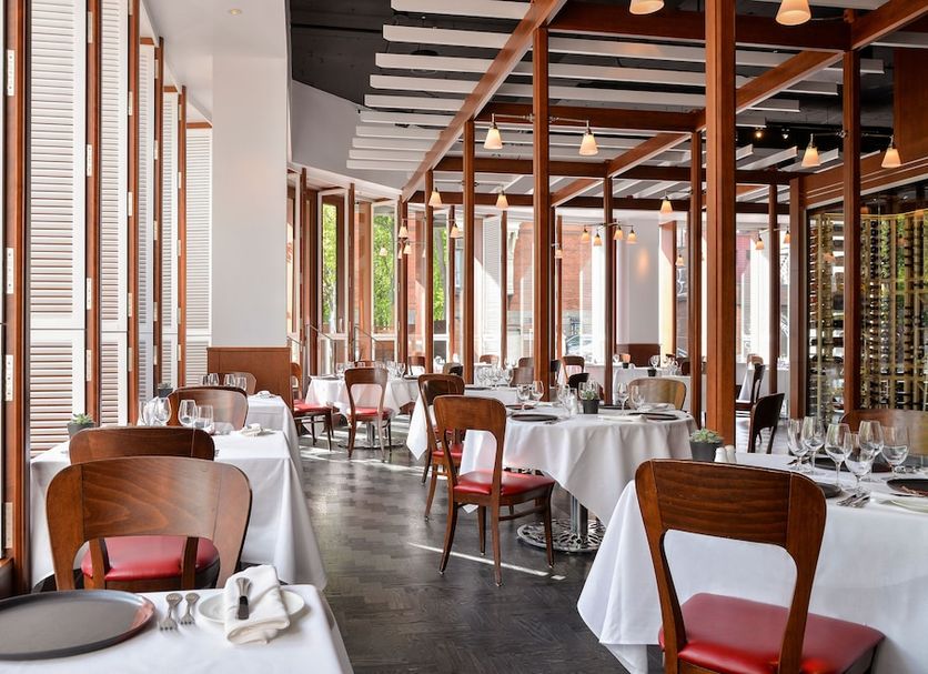 Restaurant Photo