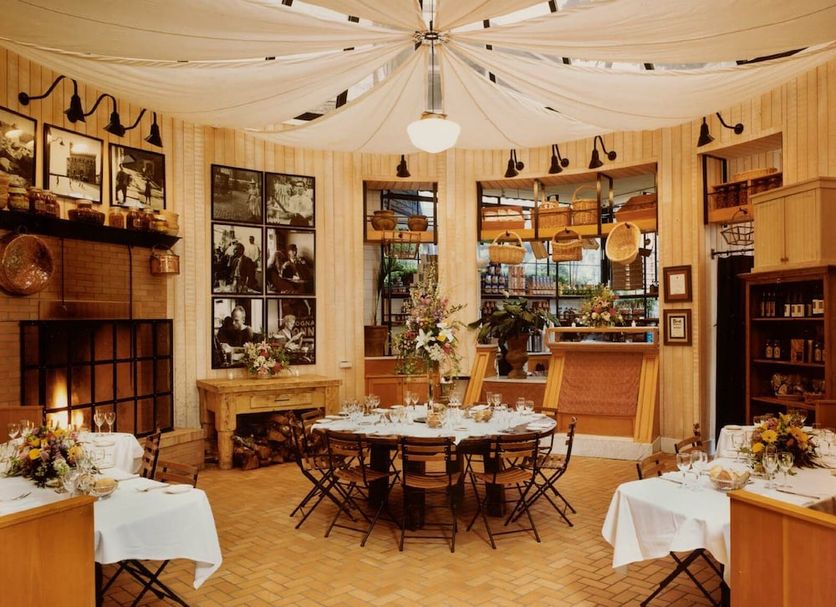 Restaurant Photo