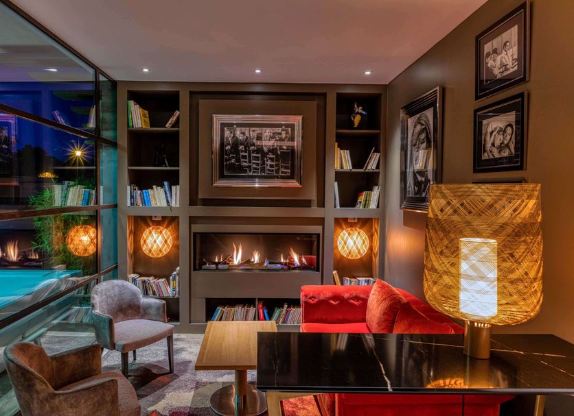 Lounge Photo