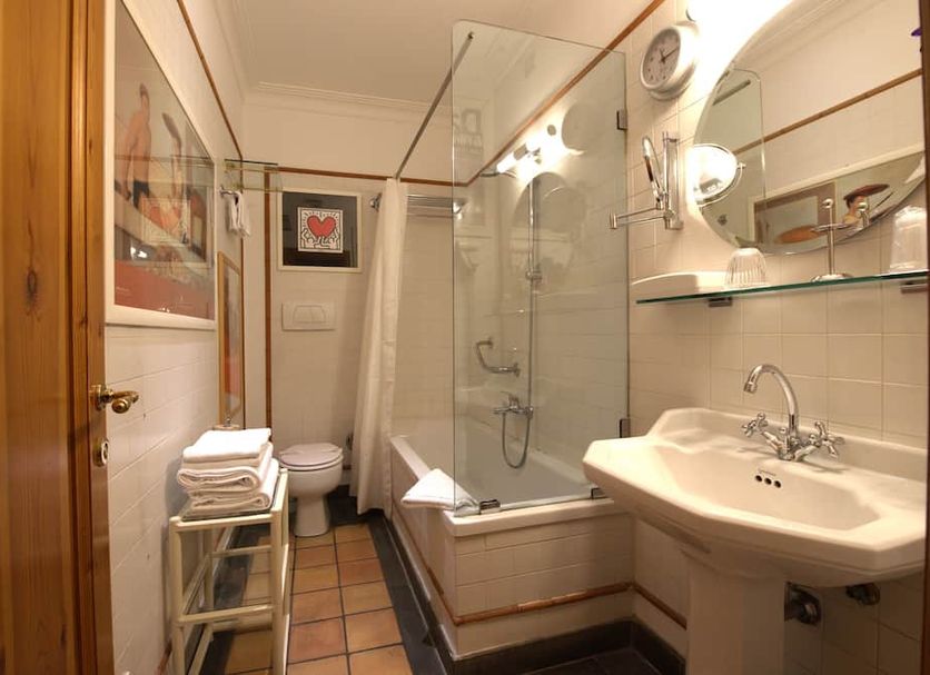 Bathroom Photo