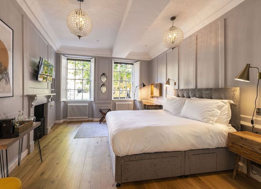 Bedroom Photo