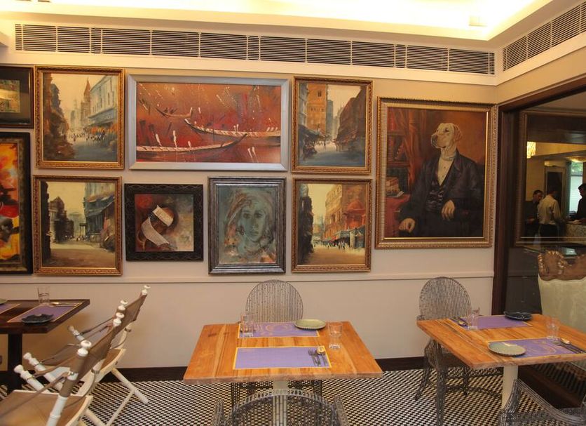 Restaurant Photo