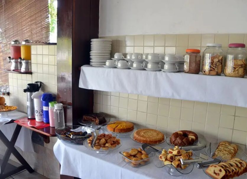 Buffet Photo