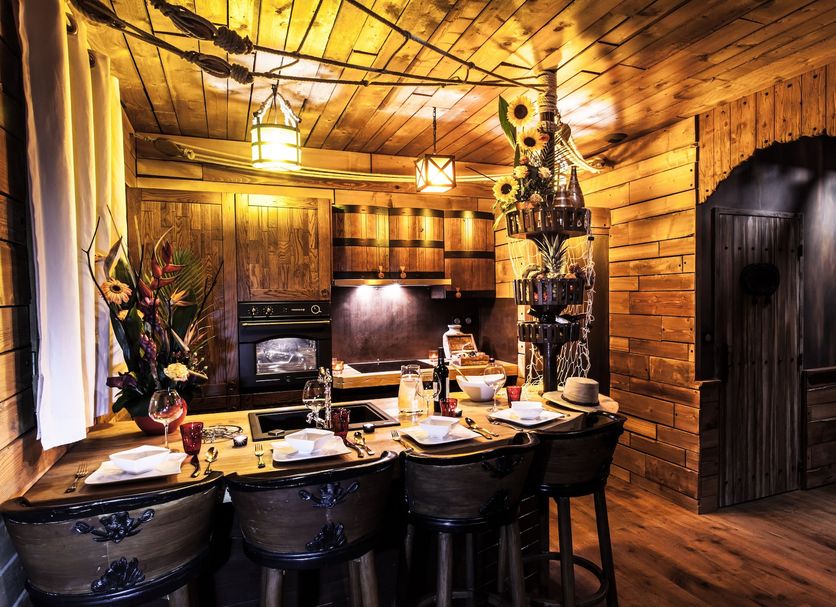 Dining room Photo