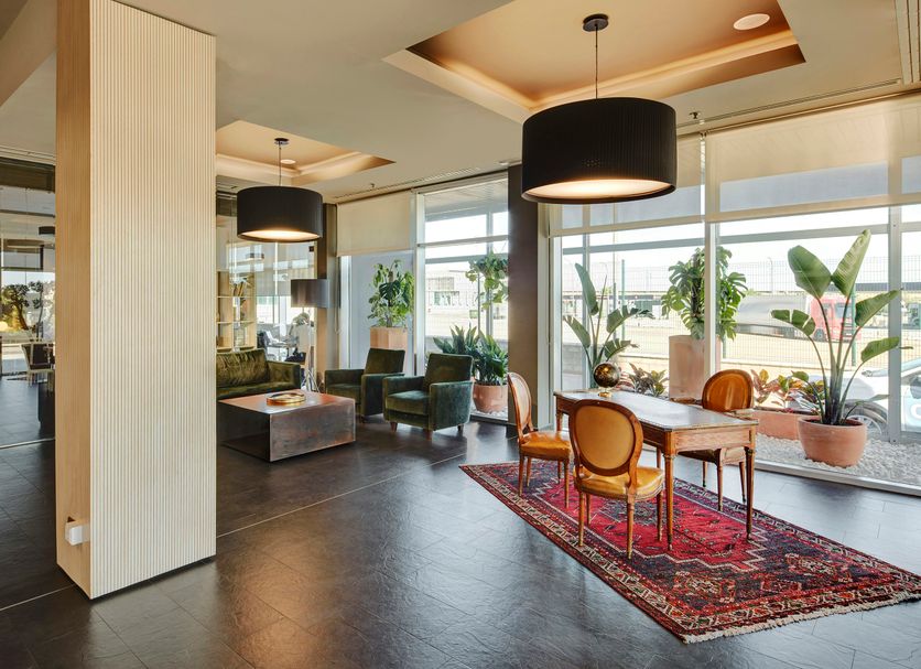 Lobby Photo