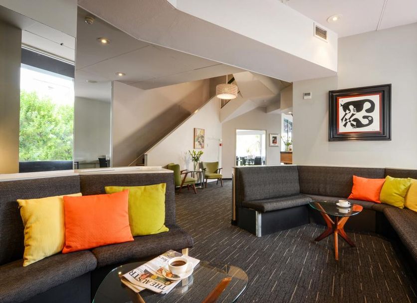 Lounge Photo