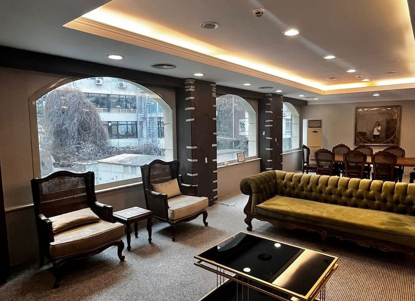 Lounge Photo