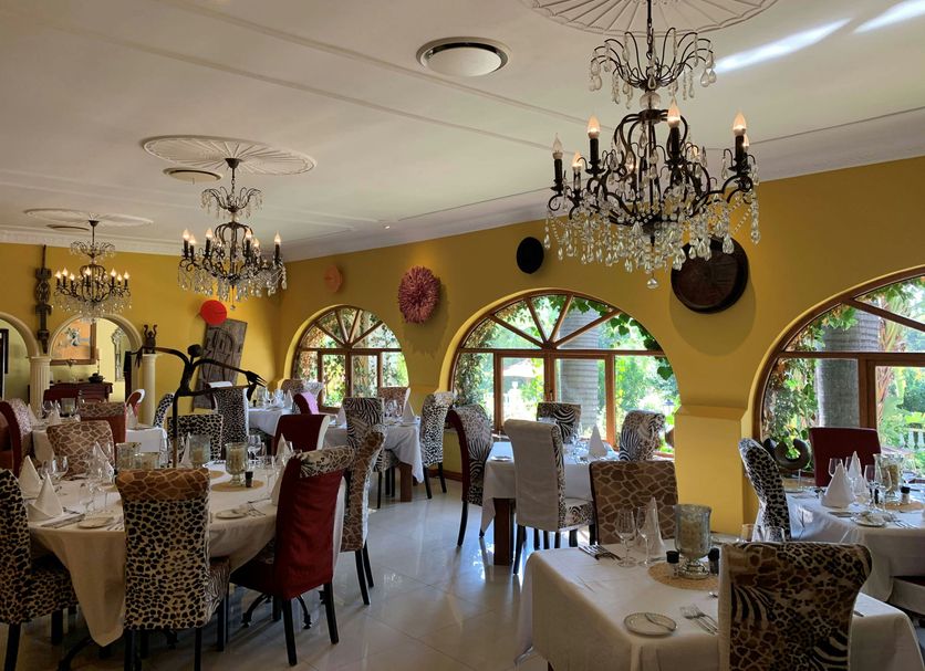 Restaurant Photo