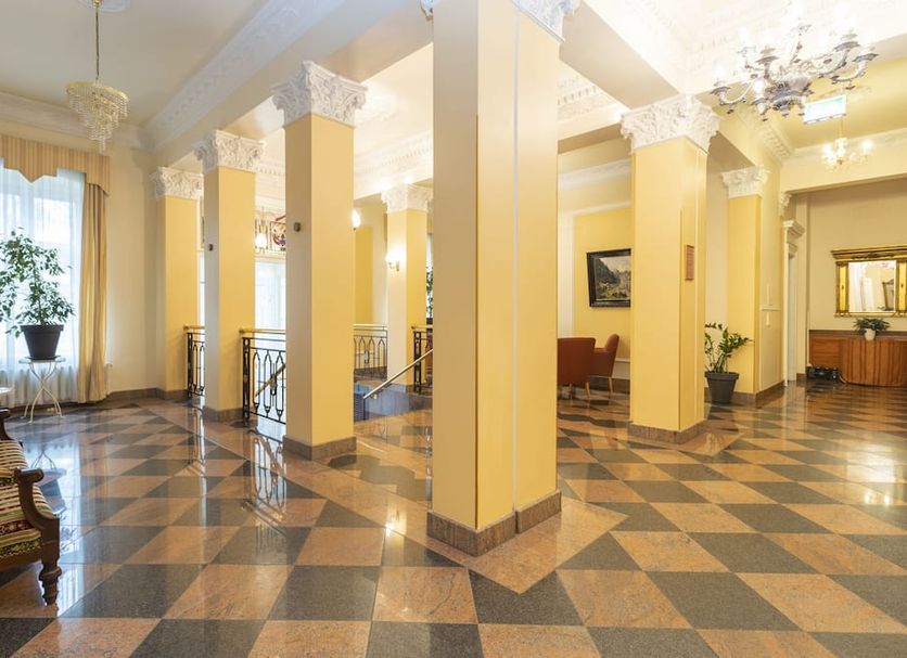 Lobby Photo