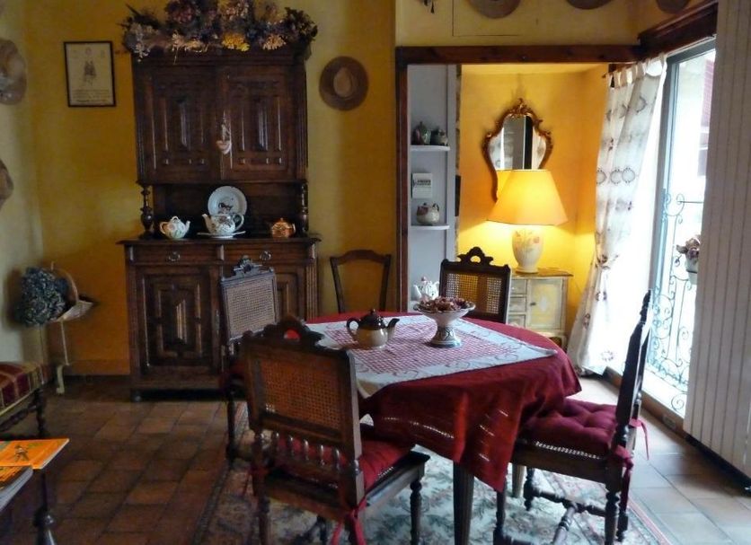 Dining room Photo