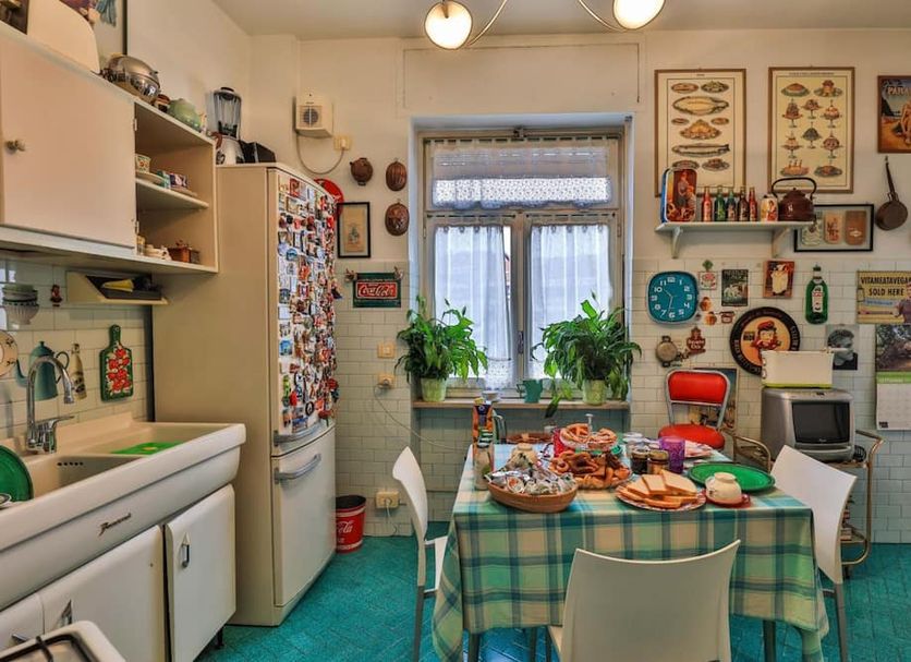 Dining room Photo