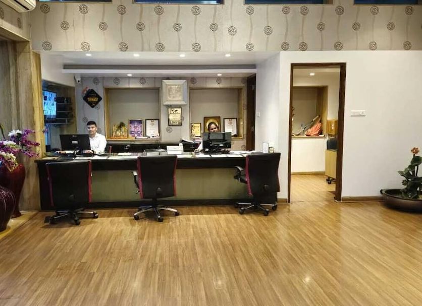 Front desk Photo