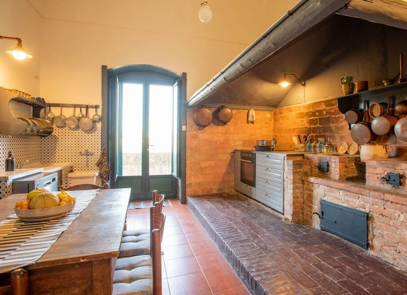 Kitchen Photo