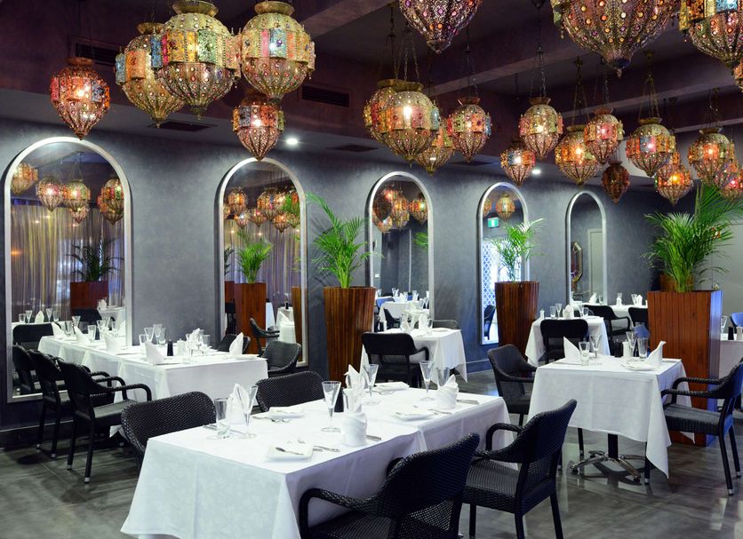 Restaurant Photo