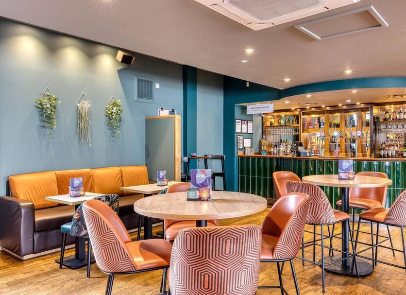 Restaurant Photo