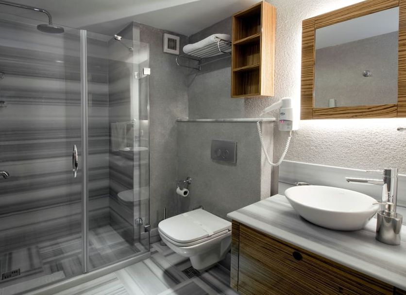 Bathroom Photo