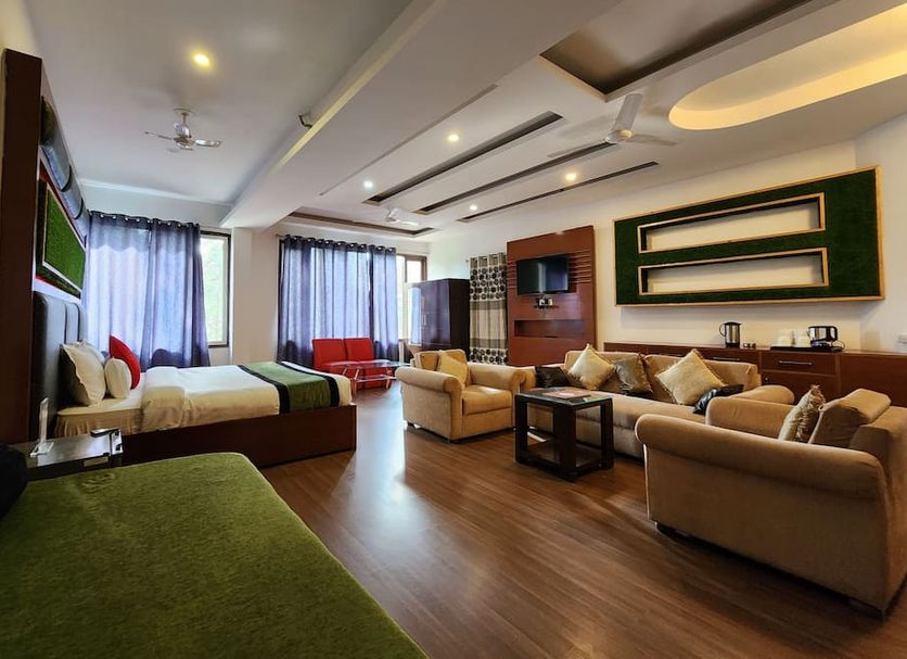Lounge Photo