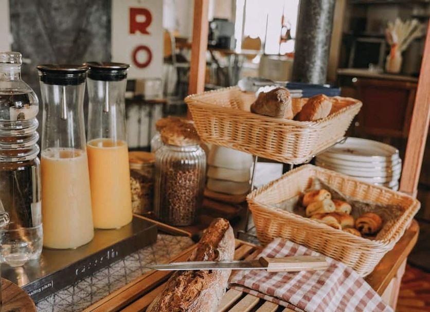 Buffet Photo